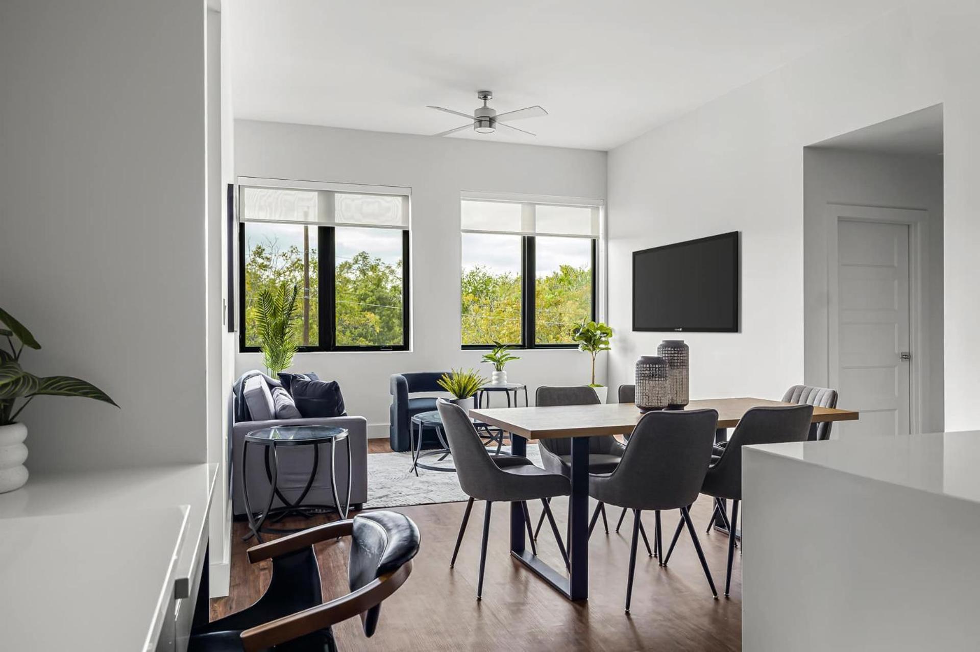 Upstay Newly Renovated Near Soco Apartment Austin